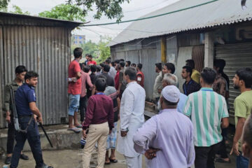 রাঙামাটিতে বাড়ি বাড়ি গিয়ে সাংবাদিকদের ওপর হামলা